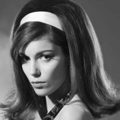 Hairstyles Short Retro 60s - Hairstyles