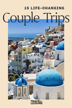 the front cover of a travel guide with blue domes and white buildings