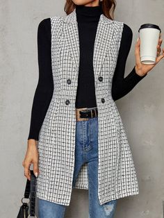 Abrigo chaleco de cuadros de doble botonadura de cuello con solapa | SHEIN USA Long Vest Jacket, Elegant Vest, Collar Vest, Gilet Long, Plaid Vest, Long Vests, Vest Coat, Vest Outfits, Mode Inspiration