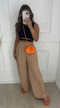 Simple Semi Formal Outfits, Day Time Outfits Summer, Semi Casual Outfit Women Summer, Casual Summer Outfits Hot Weather, Semi Formal Outfits For Women Summer, Very Hot Weather Outfit Summer, Cute Outfits For Hot Weather, Casual Hot Weather Outfits, Outfit Ideas For Hot Weather