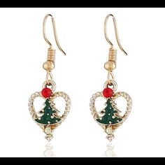 Nothing Says Happy Holidays Better Than Christmas Tree Earrings. The Are A Cute, Fun, And Festive Must Have. Perfect For Gifting As Well! Krabi, Tree Heart, Reindeer Headband, Heart Christmas, Snowman Tree, Christmas Tree Earrings, Unusual Earrings, Unusual Jewelry, Earring Tree