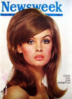 Mod Hairstyles, 1960s Makeup, Font Bubble, 60s Look, 60’s Style, Jean Shrimpton