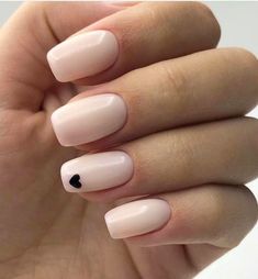 Minimal Heart Nail Art Idea Spring Gel Nails Ideas 2024, Simple Manicure, Pretty Nails For Summer, Pretty Nails Glitter, Pretty Nails Classy, Pretty Nail Colors, Classy Nail Designs, Nail Designs Valentines, Simple Acrylic Nails