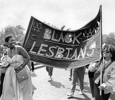 Vintage Lesbian, London Pride, Lgbt History, Black Lesbians, Gay Pride Parade, Riot Grrrl, Lesbian Pride, Pride Parade, Lesbian Love