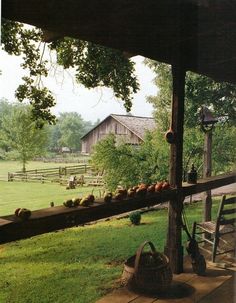 Old Barns, Living Simple, Family Peace, Living Simply, Country Porch, Country Lifestyle, Country Scenes, Farms Living, Rural Life