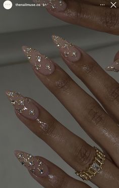 Almond Nails Wedding Designs, Nail Designs For Indian Wedding, Tyla Met Gala Nails, Nails With Rings In Them, Wedding Glam Nails, Glitter Nail Inspiration, Nails For Pregnant Women, Gems Nail Art, Almond Nails Classy Elegant