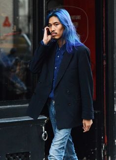 Propuesta Le Salon d'Apodaca. largo liso colores fantasía. #lesalondapodaca Tommy Ton, Hereford, Menswear Inspiration, Man Hair, Men Closet, Man Repeller, Blazer Blue, Outdoor Jacket, Men Street