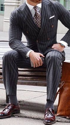 Keep Calm And Wear Ties: A Men’s Guide To Having A Great Tie Men’s Pinstripe Suit, Pinstripe Suits Men, Mens Double Breasted Suit, Gentlemen Suit, Double Breasted Suit Men