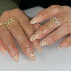 With And Gold Nails, Long Almond Acrylic Nails Gold, Birthday Nails Minimalist, Eclectic Wedding Nails, Ethereal Nail Designs, Simple Oval Nails Designs, Chrome Celestial Nails, Medium Long Almond Nails, Wedding Nails Unique
