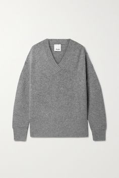 Allude is a go-to label when it comes to quality knitwear. This relaxed V-neck sweater is spun from certified cashmere that's made with a little elastane to ensure it holds its shape over time.<br><br>This product was created using Considered Processes. Find out more about NET SUSTAIN <a href="https://www.net-a-porter.com/en-gb/campaigns/net-sustain">here.</a> V Neck Grey Sweater Outfit, Grey Clothes Aesthetic, Grey Sweater Aesthetic, Sweaters Aesthetic, Sweaters Cashmere, Grey Sweater Outfit, Net Sustain, Basic Sweater, Scarf Jacket