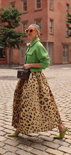 Leopard Print Dress Classy, Animal Print Dress Casual, Leopard Skirt Outfit, Sunday Outfits, Color Combinations For Clothes, Animal Print Fashion, Leopard Print Dress