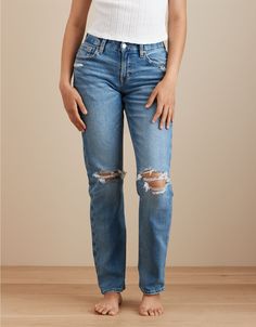 True Jeans, Ripped Jeans Women, American Eagle Mom Jeans, Athletic Fit Jeans, Ripped Mom Jeans, Jeans American Eagle, Loose Fit Jeans, New Years Eve Outfits, Curvy Jeans