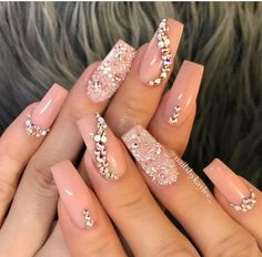 Dimond Nails, Nails Rhinestones, Bridal Nails Designs, Nagel Tips, Bridal Nail Art, Nail Style, Nail Art Wedding, Bride Nails