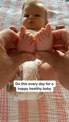 Mom Hack // Baby Hacks // Baby Essentials // Tips For New Moms // Parenting Hack #momhack #momhacks #momhacks101 #babyhack #babyhacks #plantparenthood #parenthood101 #crawlingbaby #crawling #babykneesocks #babykneepads #babyknee #babycrawling #babyboy #crawl #momsofinstagram #mommylife #newmomtips #newmomsupport #babyonboard #motherhoodjourney #momlife #pottytrainingproblems #momlife #parentinghacks #parentingtips #parentingtips101 #parenting Newborn Baby Massage, Baby Massage Newborns, Newborn Tricks, Newborn Massage, Disiplin Anak, Swaddle Transition