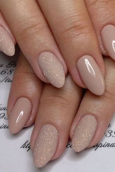 Colourful Nails, Ongles Beiges, Fall Wedding Nails, Stars Nails, Bridesmaids Nails, Solid Color Nails, Classy Nail Designs, Colorful Nails, Nude Nail Designs