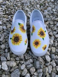 Custom Hand-painted Sunflower Vans Slip-On Shoes Vans Custom Ideas, Vans Slip On Outfit, Vans Slippers, Sunflower Vans, Vans Custom, Custom Vans Shoes, Vans Slip On Shoes, Cute Vans, Custom Ideas