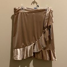 - Rose Gold - Wrap Skirt With Ruffle Detail - Ties At Waist - New With Tags - 95% Polyester, 5% Elastan Flora Skirt, Real Leather Skirt, Skirts Wrap, Black Leather Mini Skirt, Wrap Mini Skirt, Orange Skirt, Faux Leather Mini Skirt, Western Women, Tweed Mini Skirt