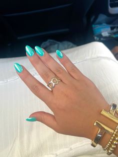 acrylic, chrome, teal, mermaid, nails Tiffany Blue Nails Chrome, Cute Nail Inspo Acrylic Simple, Back To School Nails Chrome, Beach Colors Nails, Nail Inspo For Europe, Dip Nail Inspo Summer, Aqua Nails Design Ideas Almond, Nails Inspo Solid Color, Nail Ideas Gel X Almond