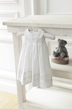 b e a u t i f u l Baby Sewing, Baby Mode, Christening Gowns, Beanie Babies, Little Dresses, العناية بالشعر