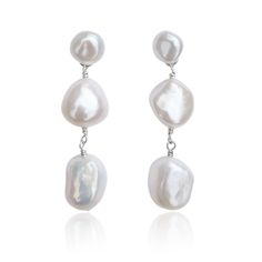 Gorgeous three pearl drop earrings made from three baroque pearls including the pearl stud at the top. The Laila earrings provide the perfect organic luxe pearl look for any event or bride to be! These earrings have a detachable drop. The smaller top pearl can be worn alone as a simple pearl stud, for an everyday option. Two earrings in one! Also available in gold filled.  All Kiri & Belle pieces are carefully handmade in the UK using the highest quality materials. Celebrating the unique and org Baroque Pearl Drop Earrings, Simple Bride Earrings, Pearl Earing, Bride Era, Silver Pearl Drop Earrings, Wedding Jewerly, Pearl Look, Top Pearl, Long Pearl Earrings