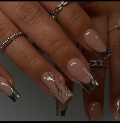 Natural Nails Acrylic With Design, S Medium Acrylic Nails, Simple Chrome Nails Designs, Party Nails Birthday, Chrome Metallic Nails, Sliver Chrome Nails, Silver Chrome French Tip Nails, Square Gel X Nails, Kali Uchis Nail Ideas