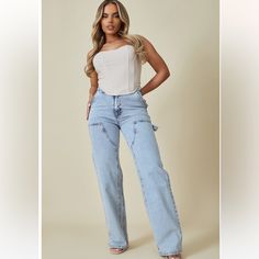 Light Blue Front Zip Front Button Seam Detail Straight Leg Jeans Couture, Blue Denim Jeans Outfit, Jeans And A Nice Top, Teenage Clothing, Blue Jean Outfits, Vintage Mom Jeans, Distressed Mom Jeans, Acid Wash Jeans, Denim Material