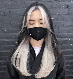 Hair Color Ideas Platinum Hair Inspiration, Platinum Blonde Under Black Hair, Korean Platinum Hair, Gray And Black Short Hair, Black With Platinum Underneath, Black With Gray Underneath Hair, Black To Platinum Blonde Hair, Platinum Blonde With Black Peekaboos, Platinum Blonde Black Hair