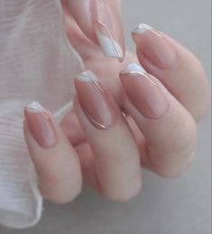 Nailart Simple Elegant, Nail Art Simple Elegant Natural, Feminine Nails, Natural Nail Designs, Summery Nails