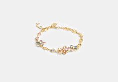 Wildflower Stone Bracelet | COACH OUTLET Coach Bracelets, Coach Aesthetic, Cute Watches, Glamour Nails, Coach Outlet, Jewelry Style, Bag Trends, Clean Girl, New Styles