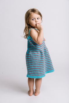 Aloha Stripes Beach Dress - I Like Knitting Beach Knit, Striped Beach Dress, Modern Knitwear, Toddler Patterns, Crochet Beach Dress, Knit Projects, I Cord, Dk Weight Yarn, Knitwear Fashion