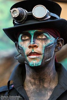 Cyberpunk Costume Diy, Steampunk Make Up, Steampunk Face, Costumes Scary, Makeup Zombie, Carnaval Outfit, Steam Powered Giraffe