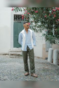 Linen Outfit For Men, Linen Outfits For Men, Linen Outfit, Outfit For Men, Business Casual Men, Linen Closet, Mens Sandals, Linen Clothes