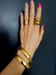 Chunky Ring, Big Ring, Statement Ring, Gold Ring, Bold Dome Ring, 18K Gold Ring, Everyday Ring, Stackable Ring - Etsy Gold Statement Bracelet, Bangles Jewelry Designs Gold, Thick Gold Bracelet, Chunky Gold Rings, Gold Statement Jewelry, Chunky Gold Jewelry, Chunky Gold Bracelet, Thick Gold Ring, Chunky Accessories