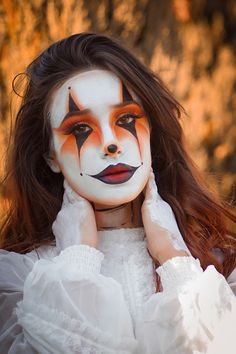 #makeup #makeuptutorial #halloweenmakeup #halloweendecor #orangehair #clown #sad #beauty #autumn #fall Orange Clown Makeup, Orange Hair Halloween, Orange Halloween Makeup, Jackolantern Makeup, Steampunk Makeup, Pumpkin Makeup, Haloween Makeup, Prisoner Costume, Halloween 23