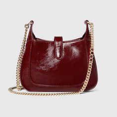 Shop the Gucci Jackie Notte mini bag in bordeaux at GUCCI.COM. Enjoy Free Shipping and Complimentary Gift Wrapping. Bordeaux, Mini Bag, Slouchy Bag, Iphone Pro, New Handbags, Chain Strap, Creative Director