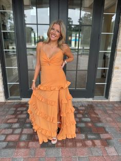 Stunning Orange twist knot maxi dress with ruffle detailing and adjustable straps. Model is 5'4" with a 28" waist, 34" bust, and 35" hips wearing a small. Maxi Ruffle Dress, Knot Maxi Dress, Orange Twist, Twist Knot, Barbie Collection, New Arrival Dress, Holiday Collection, Top Dress, Ruffle Dress