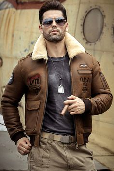 2019 New Mens Leather Jacket Fur Coat B6 Airforce Flight Jacket Mens Winter Coats Airforce Jackets Men, Mens Aviator Jacket, Mens Jackets Casual Winter, Aviator Jacket Outfit Men, Pilot Jacket Mens, Aviator Jacket Outfit, Aviator Outfit, Jackets For Men Winter, Flight Jacket Men