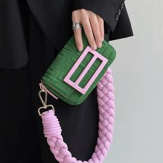 Tas Bahu, Moon Fashion, Shoe Stores Online, Women Shoes Online, Coin Wallet, Mobile Phone Bag, Square Bag, Contrast Color, Green Bag