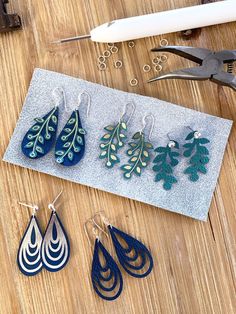 DIY Easy Layered Earrings Plus SVG file - 100 Directions Cricut Leather Jewelry, Glowforge Earrings Svg Files, Free Earring Svg Files For Cricut, Cricut Leather Projects, Make Your Own Earrings, Cricut Leather, Faux Earrings, Christmas Jewelry Diy, Layered Earrings