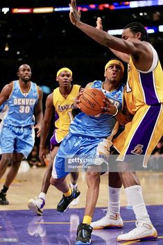 the los lakers basketball team playing against the golden state warriors at staples arena on march 28,