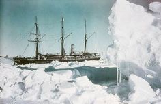 The Endurance, 1915. These are Frank Hurley's real color photographs, not hand… Ernest Shackleton, Australian Photographers, Science Photos, Writing Ideas, Tall Ships, Set Sail, Colour Photograph, Nautilus, New South Wales