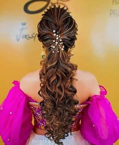 Flowers Hairstyle Indian, Flowers Hairstyle, Mehndi Hairstyles, Hairstyle Indian, Easy Party Hairstyles, Hairstyle Design, Pony Hairstyles, Hair Style Vedio