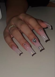 Simple Nails With Gems Rhinestones, Acrylic Nail Square, Simple Charm Nails, E Initial Nails, Silver Rhinestone Nails, Sparkly Prom Nails, Prom Nails Acrylic Gold, White Nails With Rhinestones, How To Nail Art