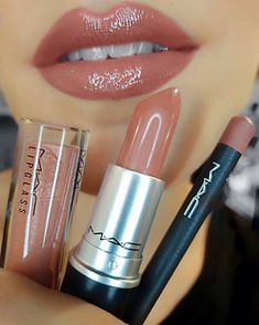 Perfect nude Mac Lipsticks, Eyeshadow Tutorials, Make Up Contouring, Lipstick Colours, Mac Beauty, Beauty Eye Makeup, Makeup Contouring, Future Aesthetic, Smink Inspiration