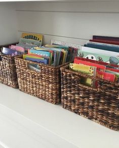 Book Shelf Ideas Kids Easy Diy, Baskets For Books, How To Keep Books Organized, Book Storage Ideas Living Room, Baby Book Organization, Book Basket Storage, Basket Of Books, Kids Storage Living Room, Kid Book Storage Ideas