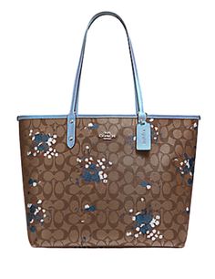 Signature coated canvas and smooth leatherReversibleRemovable pouch Handles with 9 1/2" drop13" (L) x 11 1/2" (H) x 6 1/4" (W)Style No. f37807Color: Khaki / Cornflower Multi Manifesting 2024, Brands Bags, Pretty Purses, Micheal Kors Bags, Outfit Pieces, Dream Bags, Coach Tote, Cute Handbags, Signature Canvas