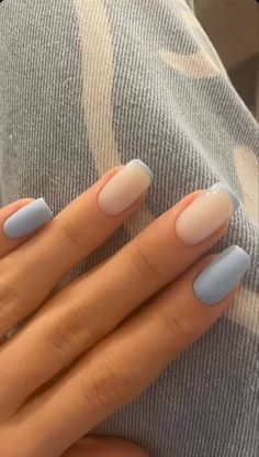 nails Beginner Nail Designs Short Nails, Minimal Nail Design, French Acrylic Nail Designs, Manikur Kuku, Hello Nails, Beauty Hacks Nails, Sassy Nails, Simple Gel Nails, Subtle Nails