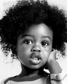 Propuesta Le Salon d'Apodaca. #lesalondapodaca 얼굴 드로잉, 얼굴 그리기, Black And White Portraits, Little People, Black Is Beautiful