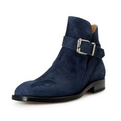 Versace Men's "Crosta" Navy Blue Suede Leather Ankle Boots Shoes Product Details Retail Value: $995.00 This Is Authentic Versace Men's "Crosta" Navy Blue Suede Leather Ankle Boots Shoes Sku: Shoes-6326 Country/Region Of Manufacture Italy Model: 1000785 1a00634 1u83b Material: 100% Suede Leather Shaft: 5.25" Versace Boots, Pirate Boots, Mens Ankle Boots, Versace Shoes, Ankle Boots Men, Blue Suede Shoes, Buckle Ankle Boots, Chelsea Ankle Boots, Black Chelsea Boots