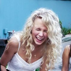 Tumblr, Taylor Swift Country, Young Taylor Swift, Taylor Swoft, Debut Photoshoot, Baby Taylor, Taylor Swift Birthday